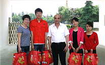 ���Ϲ�˾��ְ����Ů���͡���һ����ͯ������