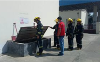 ��������������������Ϲ�˾-��չ����Ԯ�����˶�